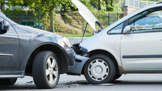 After a Car Accident in Tamuning: What to Do First