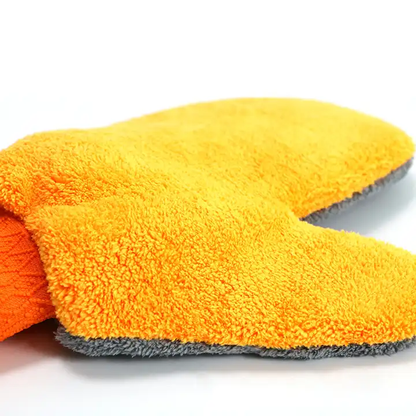 Coral Fleece Car Wash Glove with Thumb